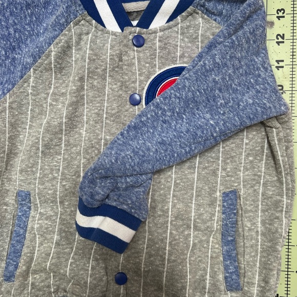 Cubs blue, gray and red toddler 3 jacket - Picture 5 of 6